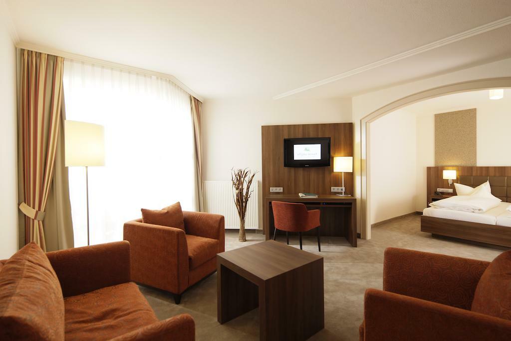 Allgaeu Resort Bad Grönenbach Værelse billede